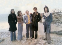 /album/genesis-em-portugal/genesis-no-guincho-1975-jpg/